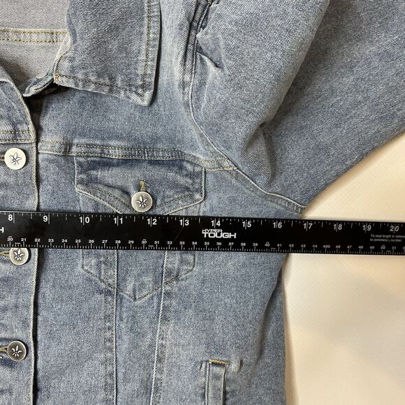 Lauriebelles Chelsea DeBoer by Lily & Lottie Light Wash Jean Jacket Size Small - Picture 10 of 11